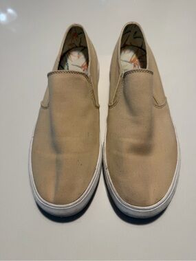 Vionic Groove Slip-On Sneakers in Semolina - Sz 9.5